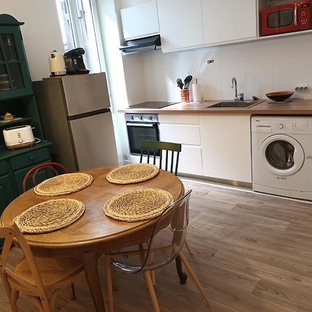 Appartement T2 Renove, Centre-Ville Hendaye, Proche Baie, Sans Ascenseur, Balcon, Calme, Wifi Non Inclus - Fr-1-239-850 Экстерьер фото