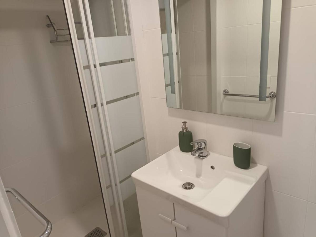 Appartement T2 Renove, Centre-Ville Hendaye, Proche Baie, Sans Ascenseur, Balcon, Calme, Wifi Non Inclus - Fr-1-239-850 Экстерьер фото